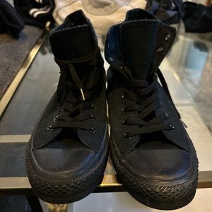 Men’s 10 1/2 high top black converse